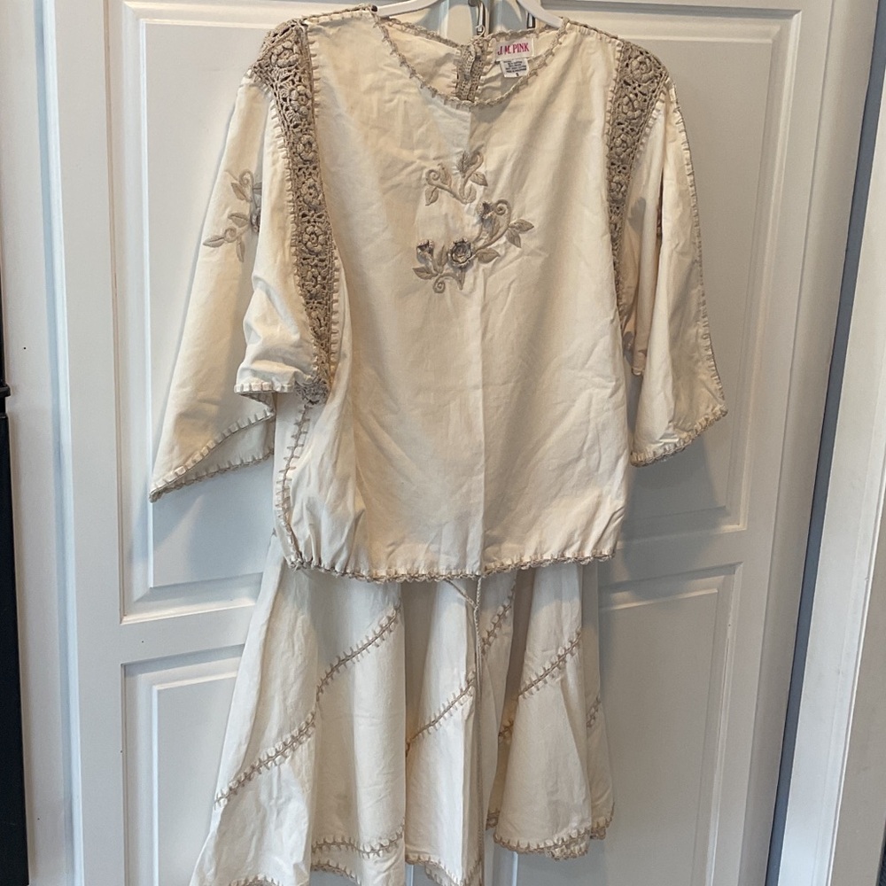 Vintage J.M.Pink peasant set. 1970s